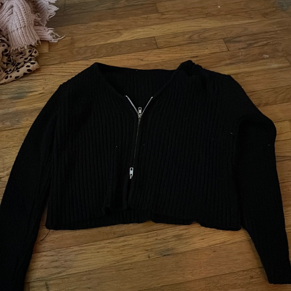 Double zip sweater
